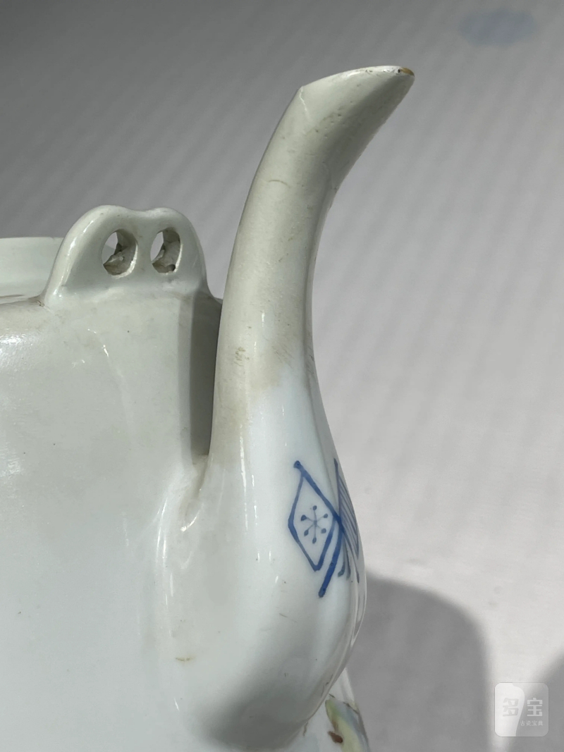 清代 粉彩瓷器一组四件 - 图9